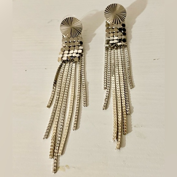 Beautiful silver dangle chain earrings - Picture 3 of 5